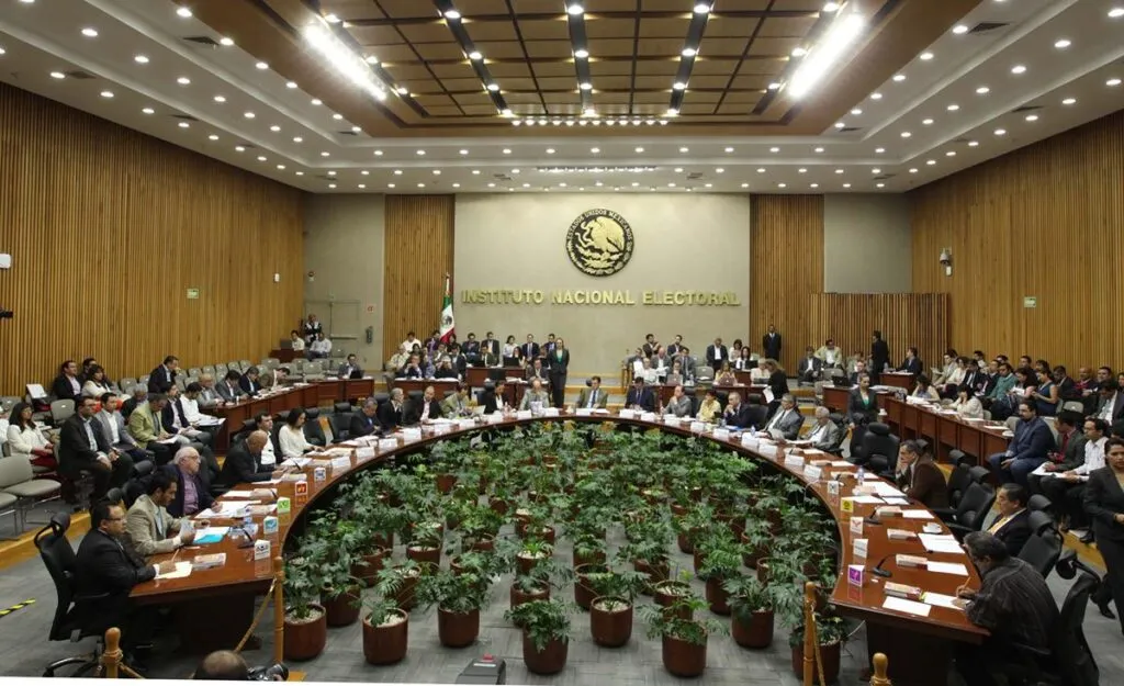 INE puede anular resultados en elección judicial por estos delitos; Senado entrega expedientes