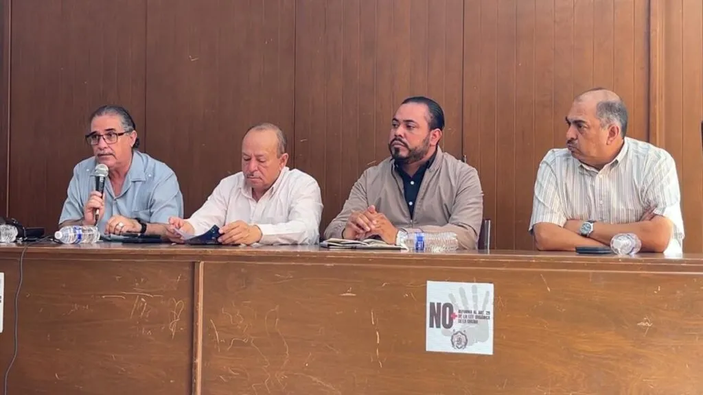 Instituciones adeudan más de 50 mdp a Pensiones Civiles; suspenden derechos a trabajadores