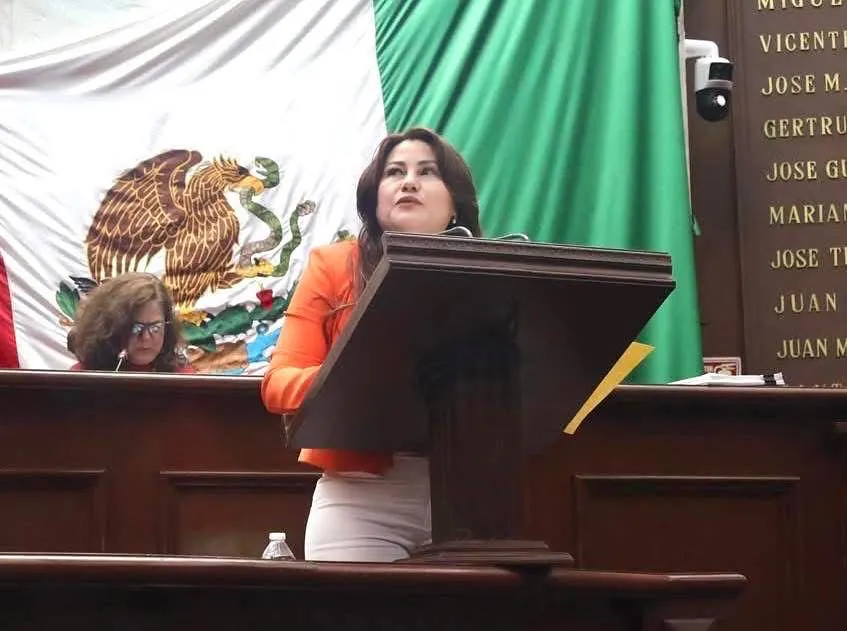 Jackie Avilés rechaza aranceles a remesas