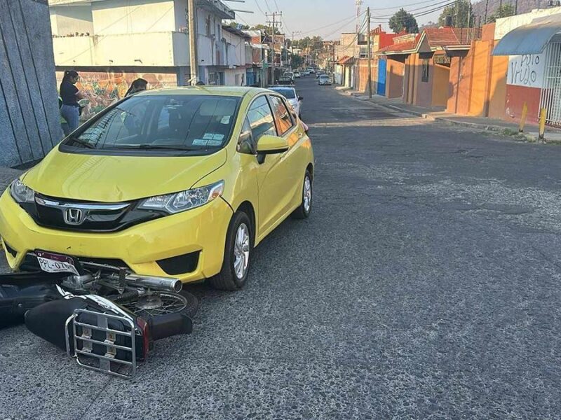 Jornada de accidentes viales en Uruapan deja un lesionado