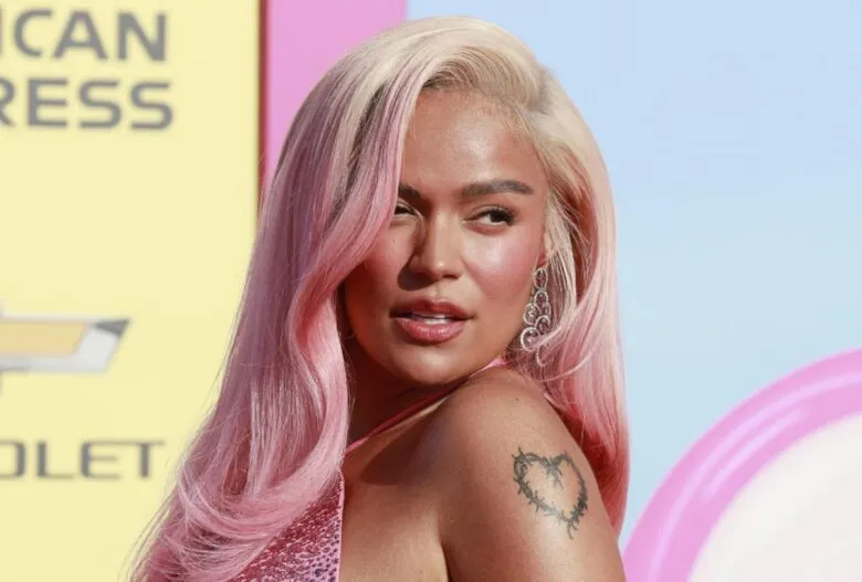 Karol G revive su fiesta de XV años