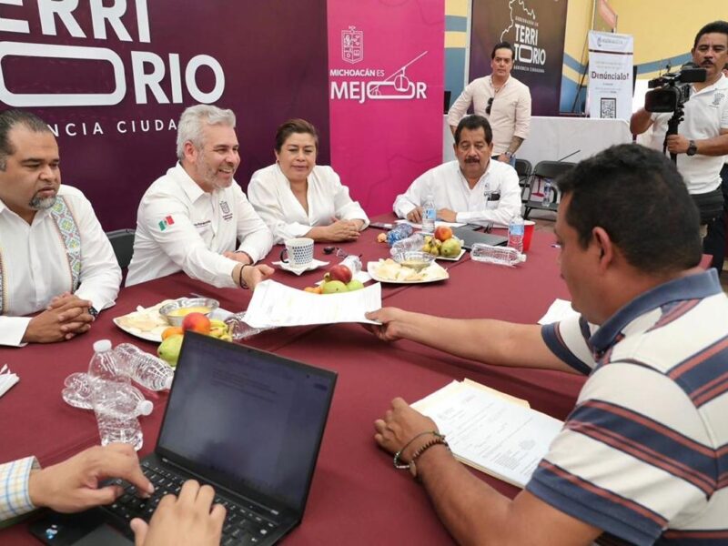 Lleva Bedolla audiencia pública a Puruándiro; atendió 196 peticiones ciudadanas