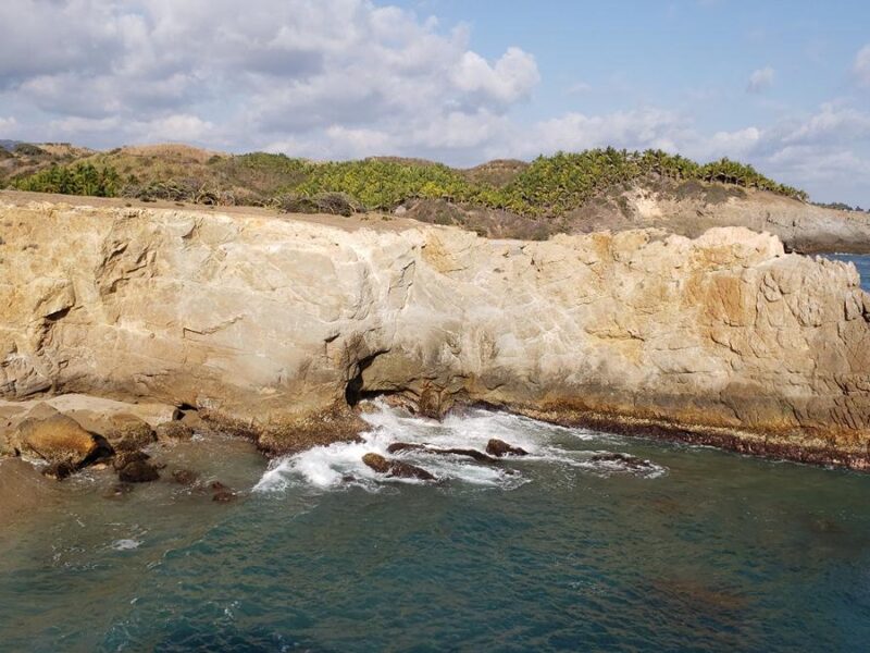 Localizan el cadáver de un hombre que murió ahogado en playas michoacanas