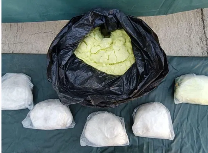 logran decomiso de 21 kilogramos de metanfetamina en Parácuaro: SSP