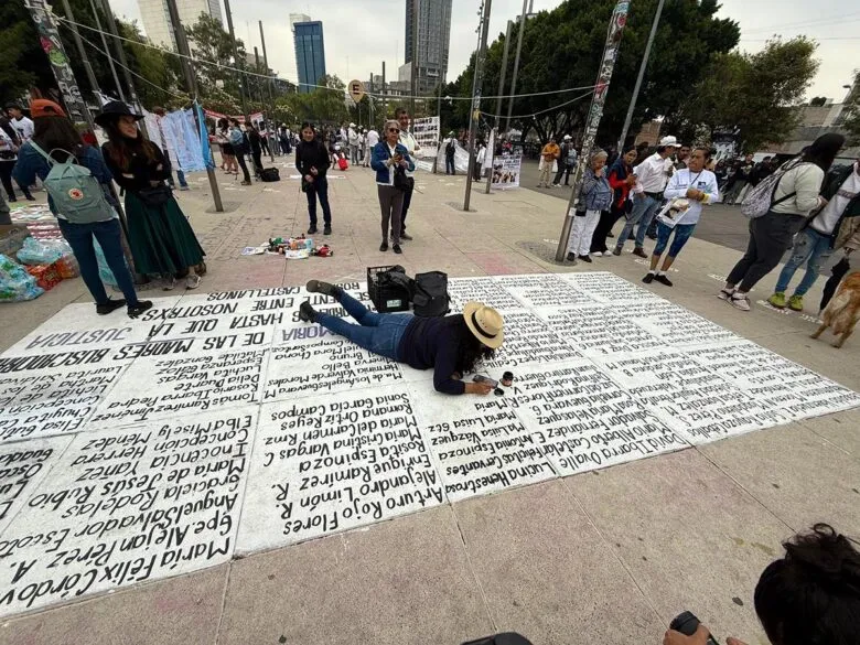Madres buscadoras exigen justicia a Sheinbaum