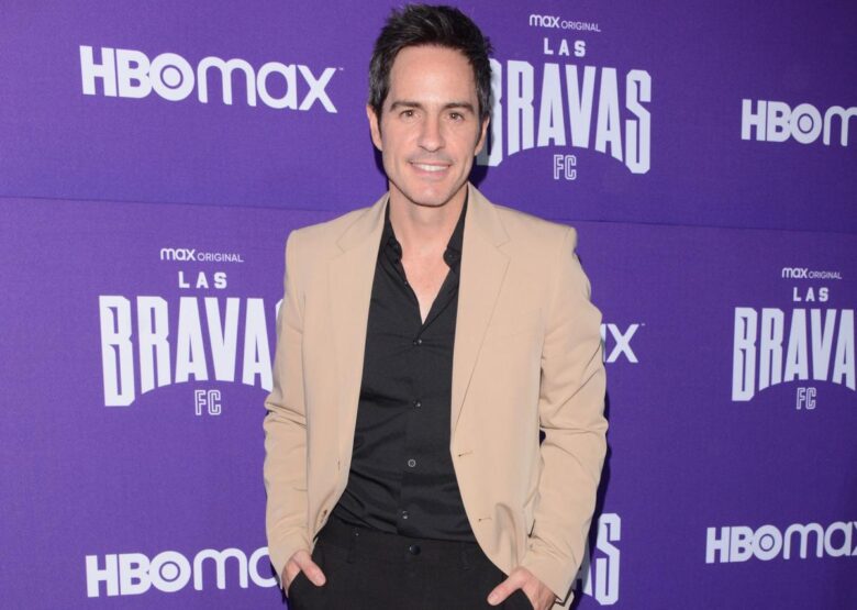 Mauricio Ochmann y su novia Lorena González presentan fundación