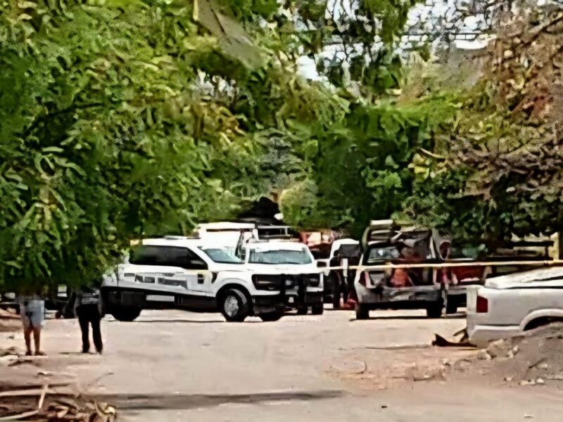 Mecánico es asesinado en vía pública en Apatzingán, aumentan ataques armados