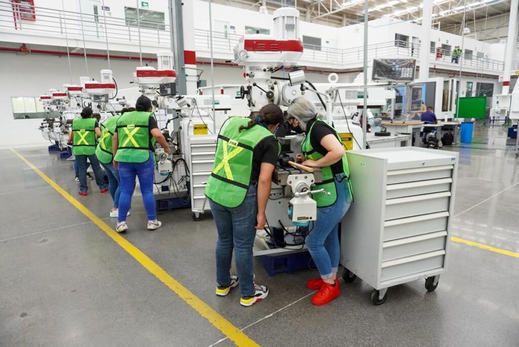 Michoacán alcanza cifra histórica con casi 33 mil empleos formales generados: Sedeco