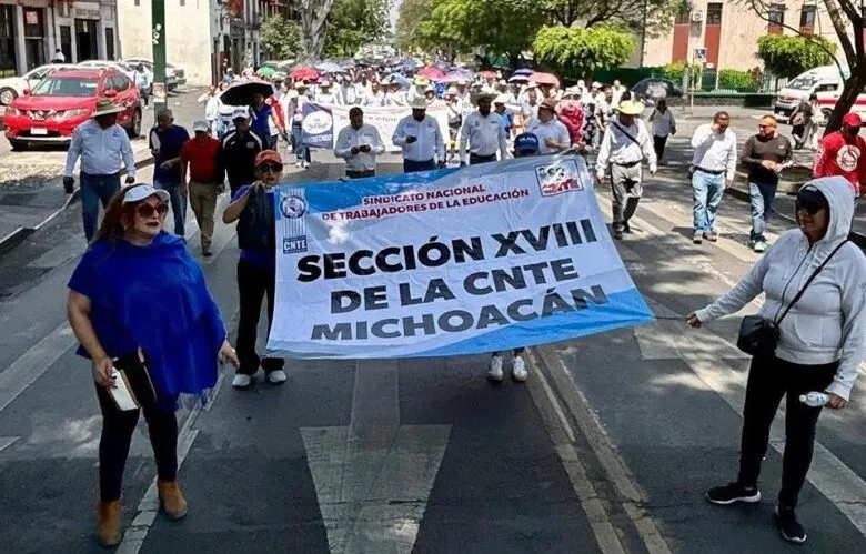 Miércoles: marcha, paro de labores y otro plantón del magisterio en Morelia 1