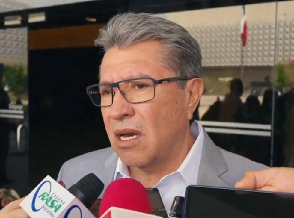 Monreal respalda Comisión de la Verdad