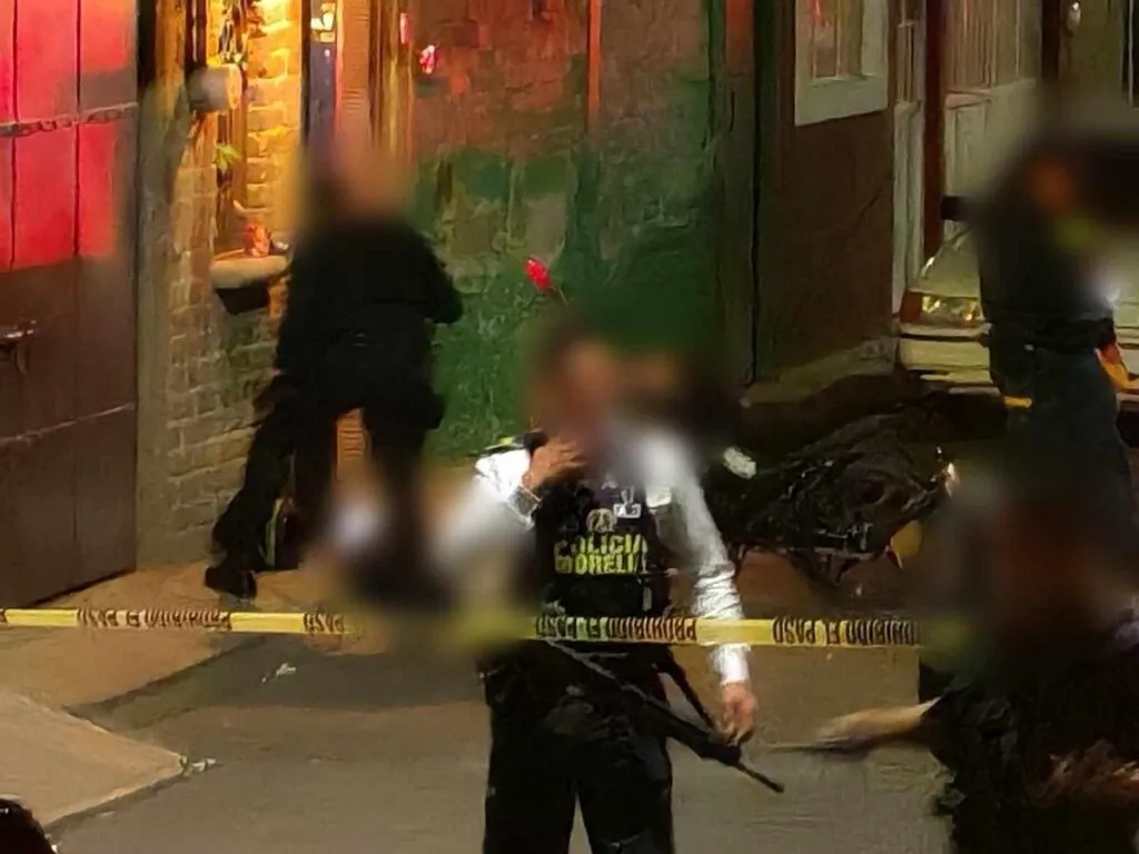 Motociclista es asesinado a balazos al sur de Morelia; una mujer queda herida-2