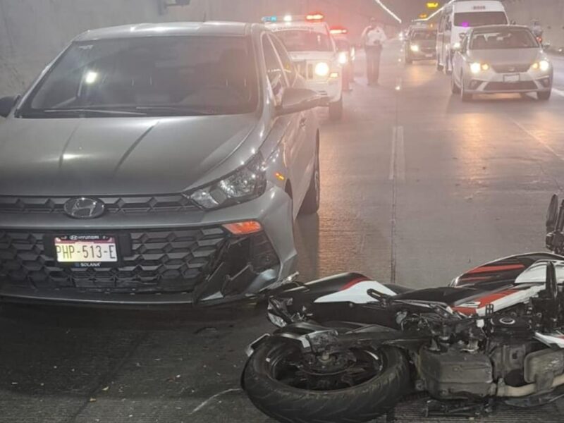 Motociclista queda herido tras ser impactado en Morelia