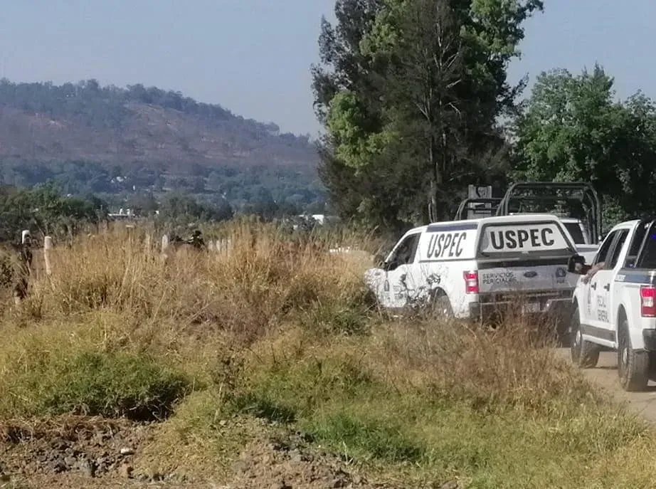 Mujer asesinada y abandonada en canal de Zamora-Jacona, Michoacán: cuerpo presenta heridas de arma blanca