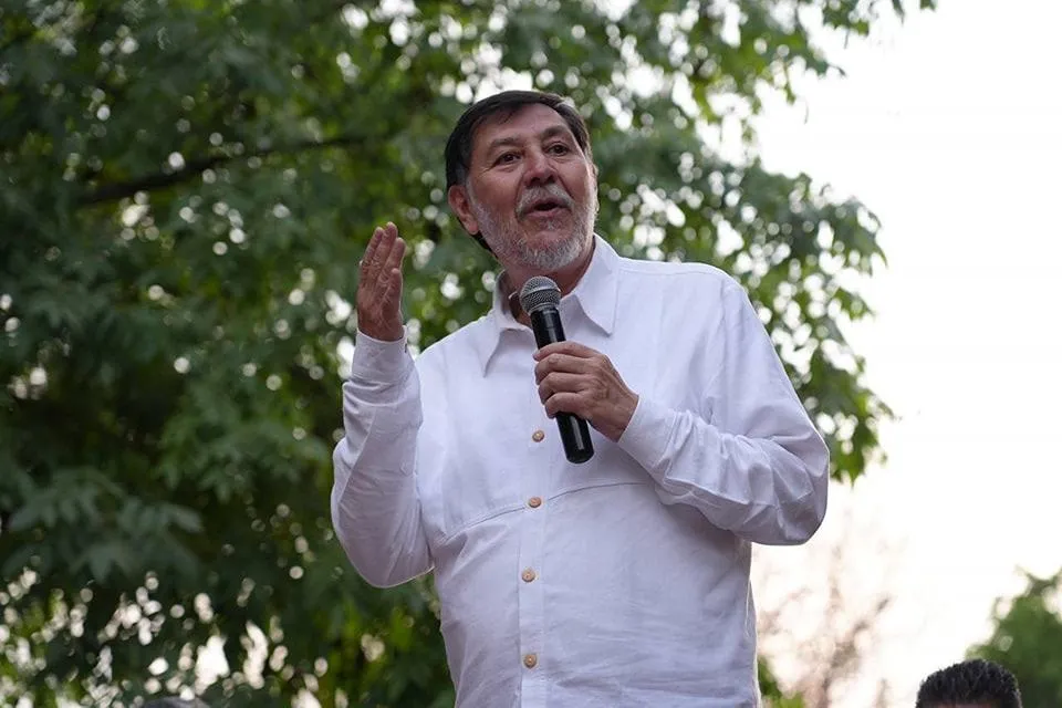 Noroña compara las elecciones del Poder Judicial con “hacer el amor”