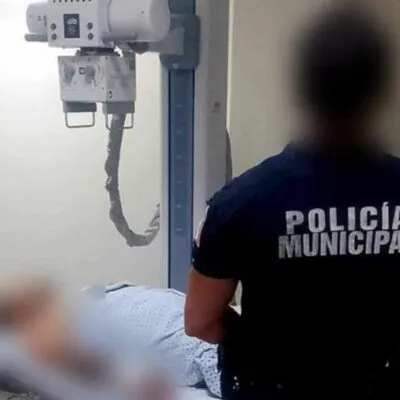 Criminales atacan a balazos a un peluquero y golpean a su madre en Apatzingán