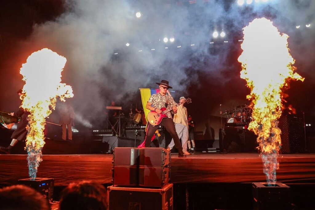 Piso 21 rinde homenaje a “El Buki” en el Festival Michoacán de Origen