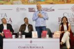Presenta Bedolla la editorial de Michoacán “Cuarta República”
