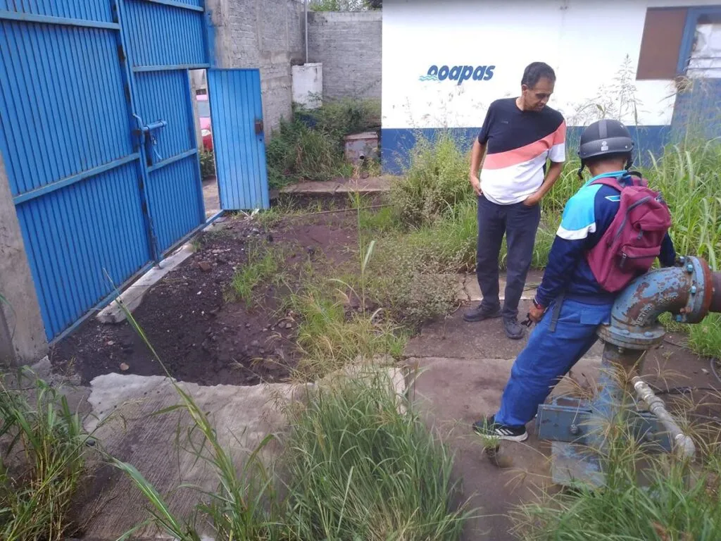 Responsabilizan a Alfonso Martínez por riesgo de inundaciones en primaria Otilio Montaño
