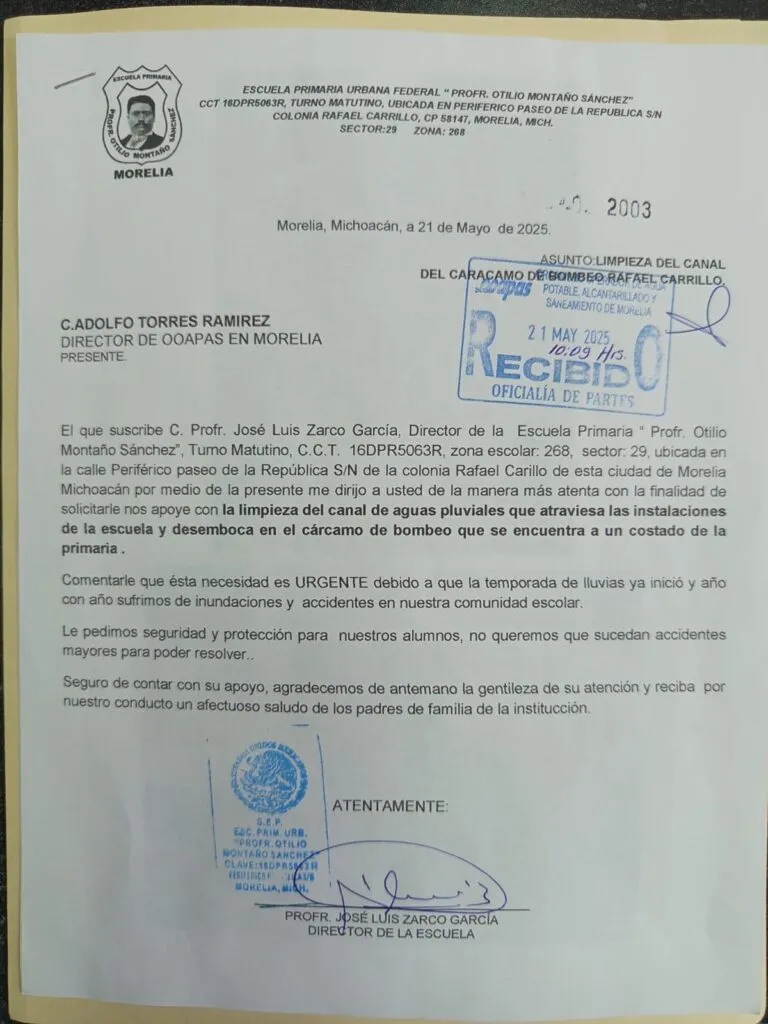 Responsabilizan a Alfonso Martínez por riesgo de inundaciones en primaria Otilio Montaño-3