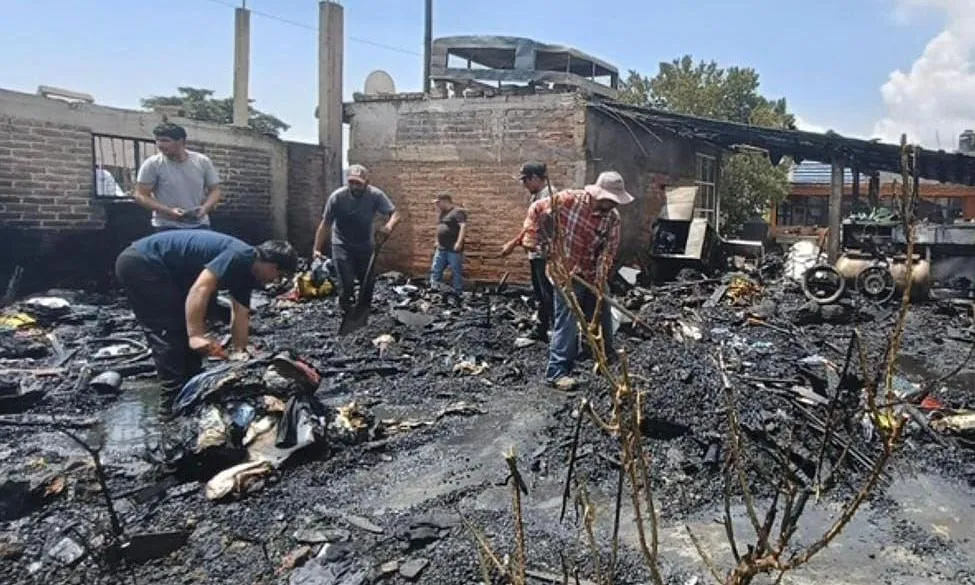 Restos del Incendio ocurrido en Erongarícuaro