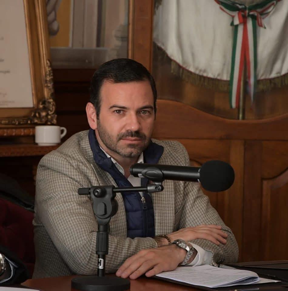 revocación ayuntamiento de Morelia 986 licencias comerciales por incumplimientos