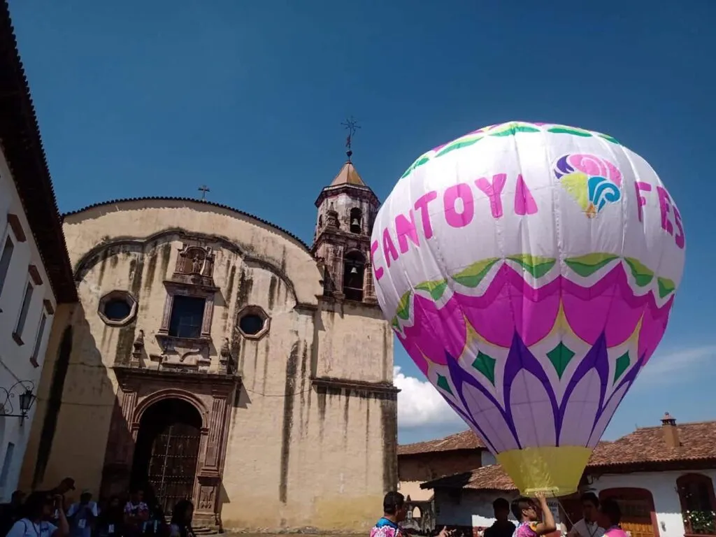 Río Roma en el Cantoya Fest de Pátzcuaro
