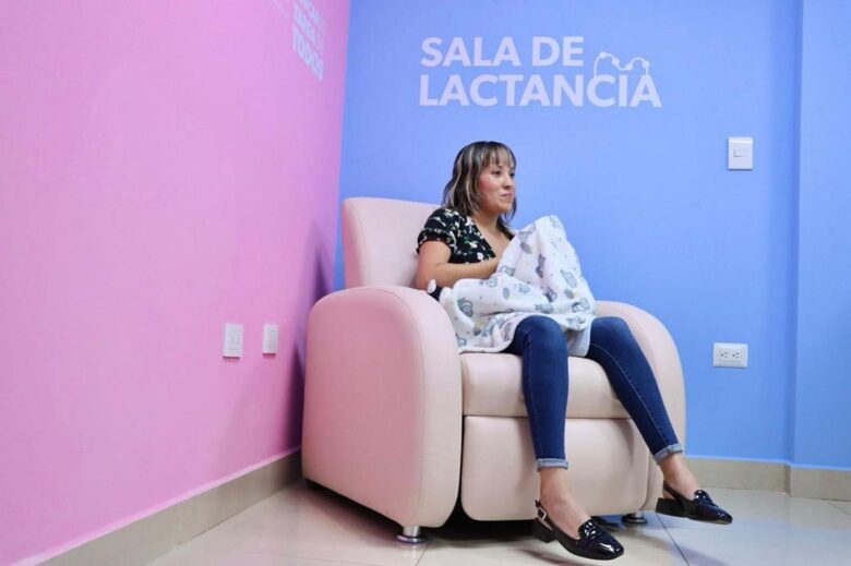 Sala de lactancia en apoyo a maternidades libres