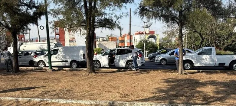 Se registra carambola vehicular en el periférico de Morelia