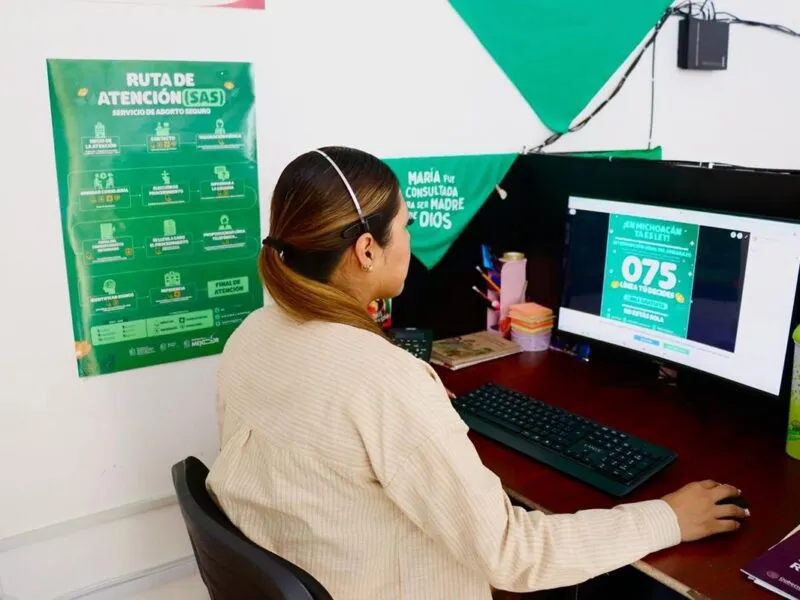 Seimujer lanza línea telefónica sobre el aborto voluntario y seguro