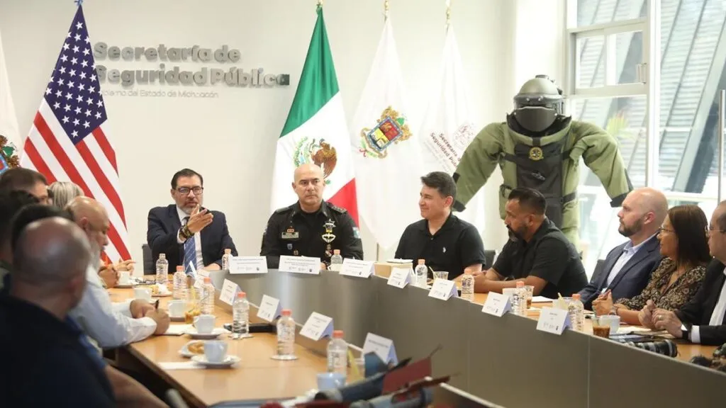SSP estrecha lazos con agencias de EU para combatir artefactos explosivos improvisados