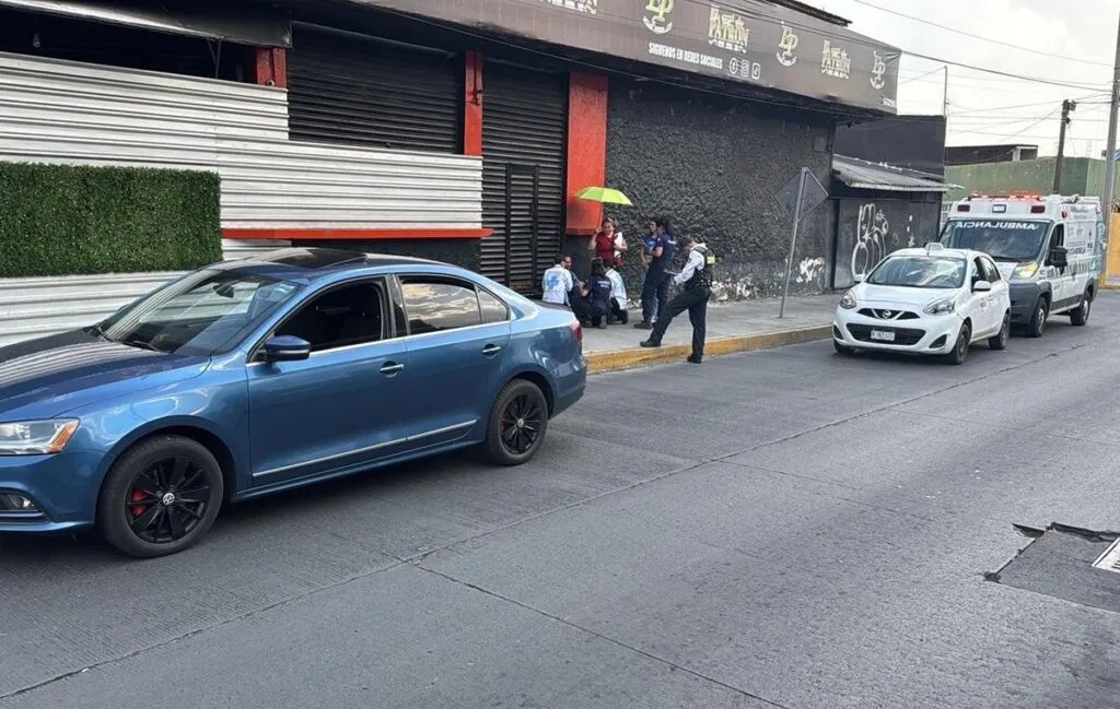 Taxista de la tercera edad queda herido tras ser golpeado por automovilista en Morelia
