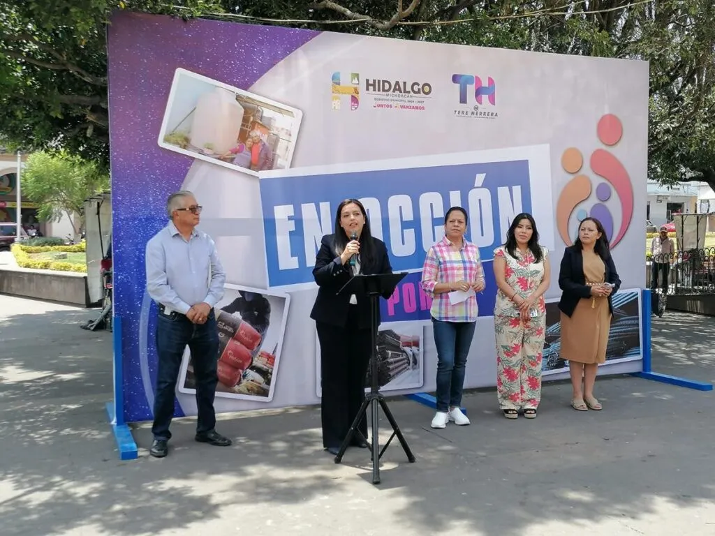 Tere Herrera impulsará mejoras para la vivienda en Hidalgo: