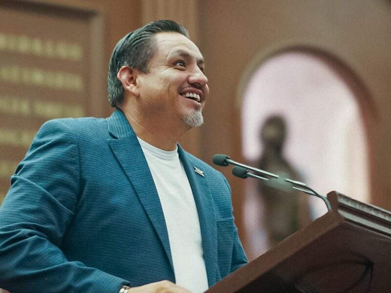 Transporte público accesible e incluyente en Michoacán propone: Víctor Manríquez