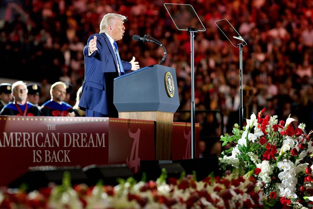 Trump ofrecerá mil dólares a migrantes irregulares que abandonen EU de manera voluntaria