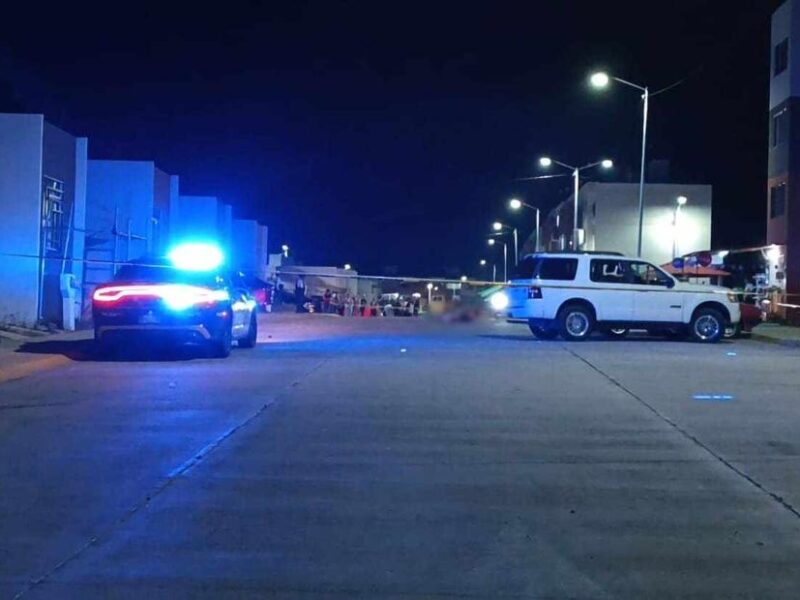 Vehículo atropella a 2 mujeres y un bebé en Villas del Pedregal; mueren 2 de las víctimas