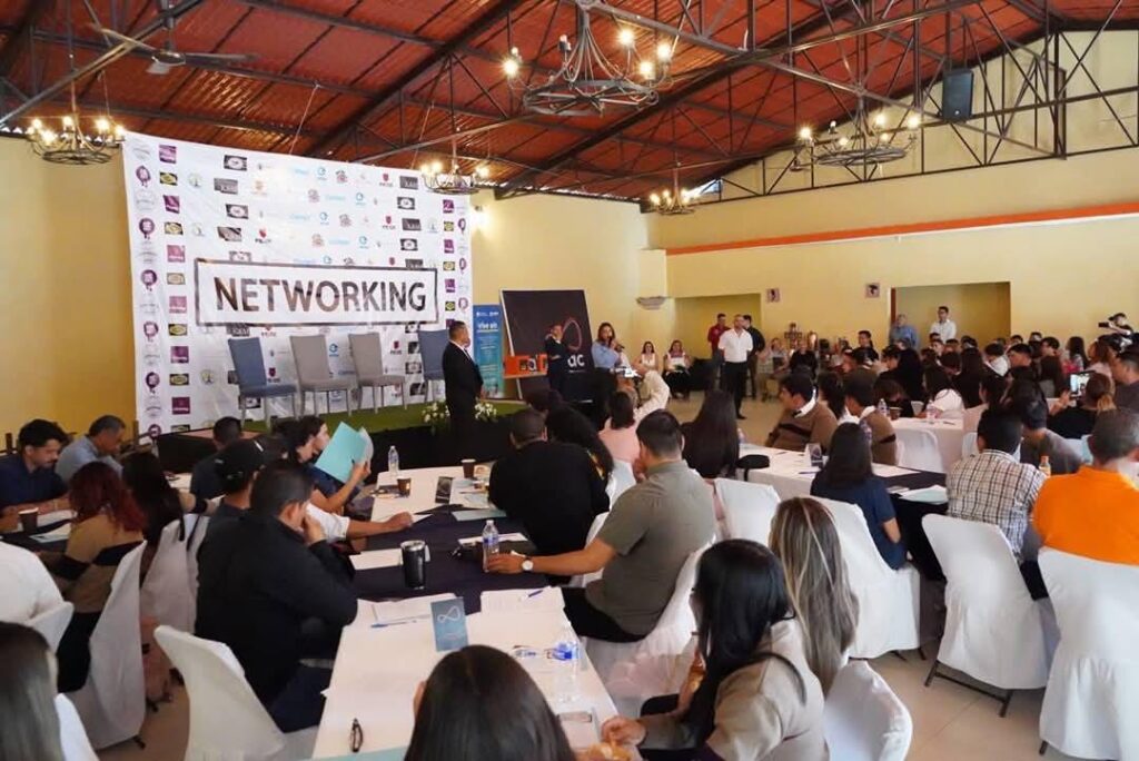 Zacapu fortalece economía con el Primer Encuentro Empresarial de Networking