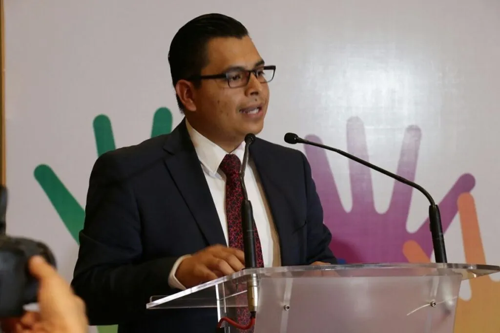Abogado y Administrativo son relevados en la michoacana