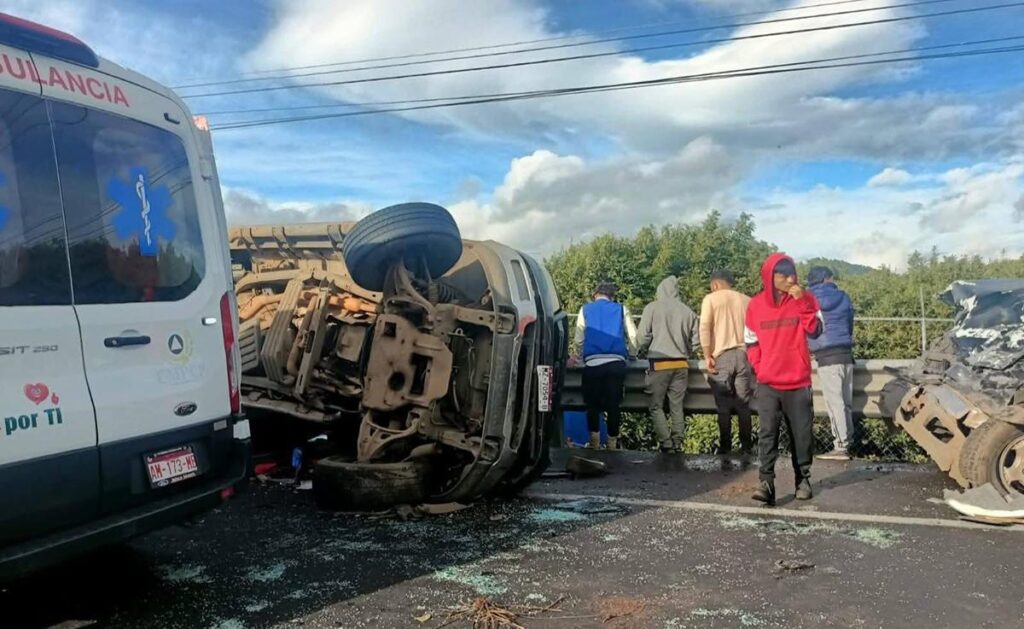 Accidente en Uruapan deja siete heridos