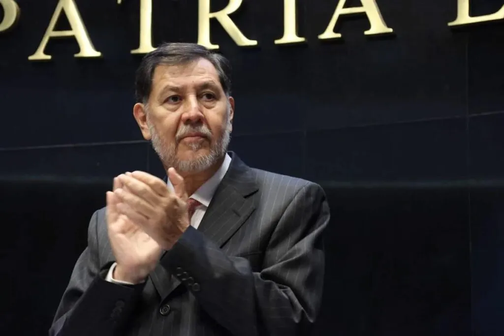 Activistas y defensores de los derechos humanos piden la renuncia de Fernández Noroña como presidente del Senado