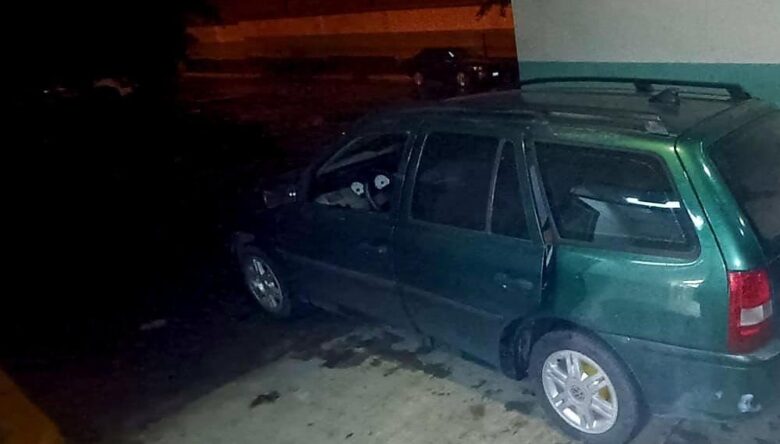 Adolescente muere en un automóvil afuera del IMSS-Bienestar en Zamora