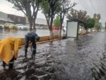 Alcanza agua nivel de banqueta en zonas bajas, tras lluvias de este miércoles en Morelia