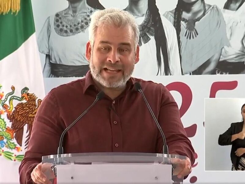 Alfredo Ramírez Bedolla anuncia hospital en Maruata