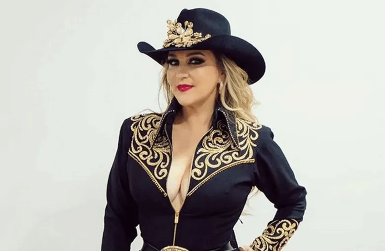 Alicia Villarreal le canta sus verdades a Arturo Carmona por su vínculo con Cruz Martínez