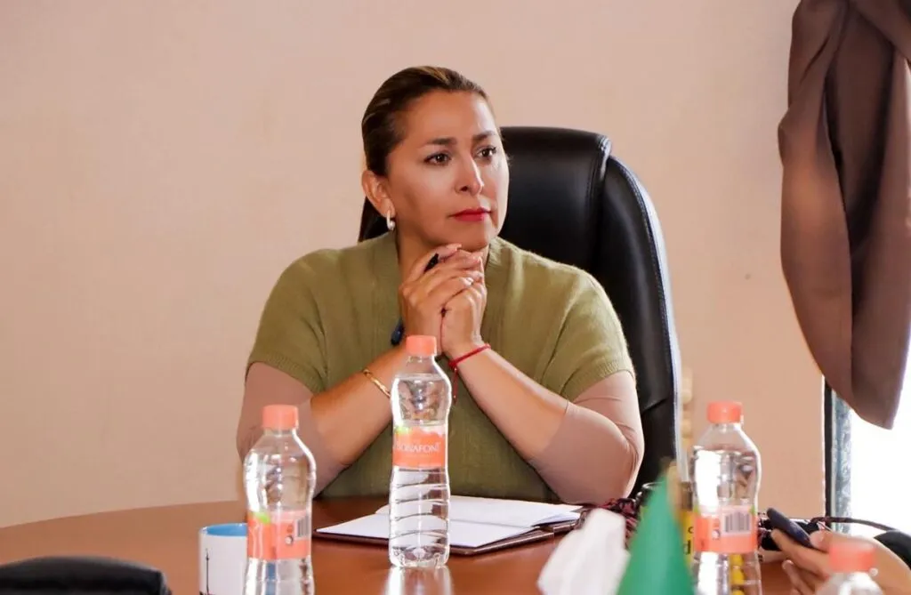 Alma Mireya González refrenda su compromiso con la transparencia