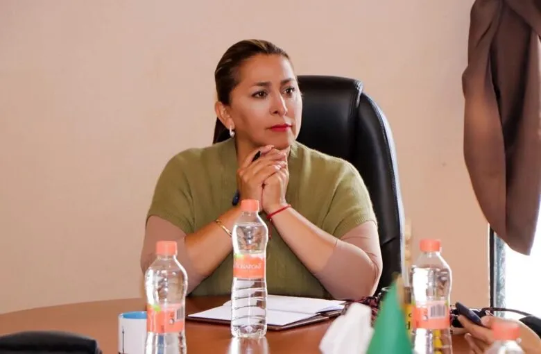 Alma Mireya González refrenda su compromiso con la transparencia