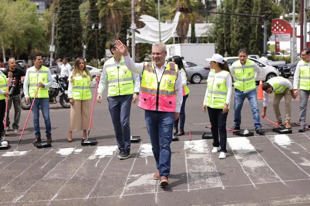 Arranca Bedolla campaña vial "Fíjate pues", para prevenir accidentes-1