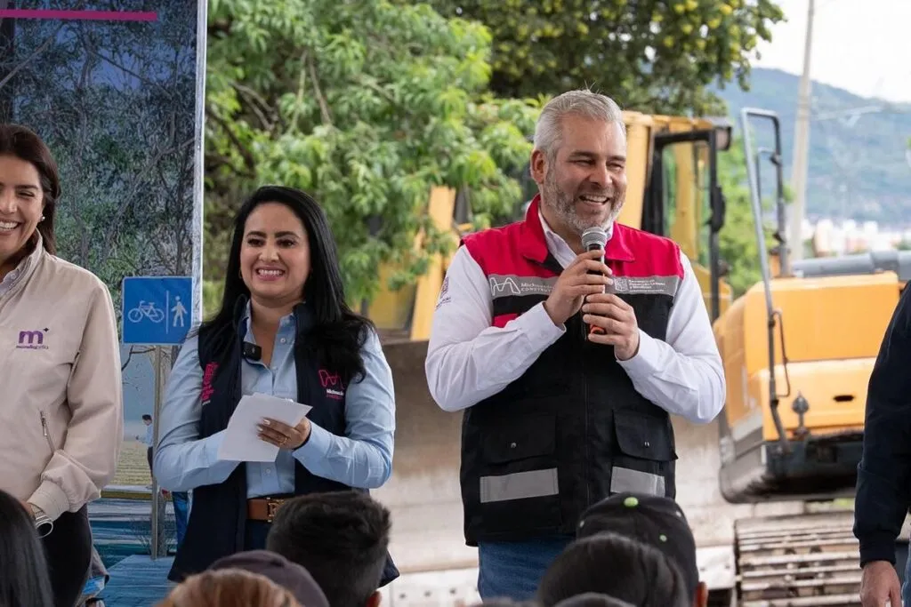 Arranca Bedolla obra de conexión San Nicolás Obispo-Villas del Pedregal-2