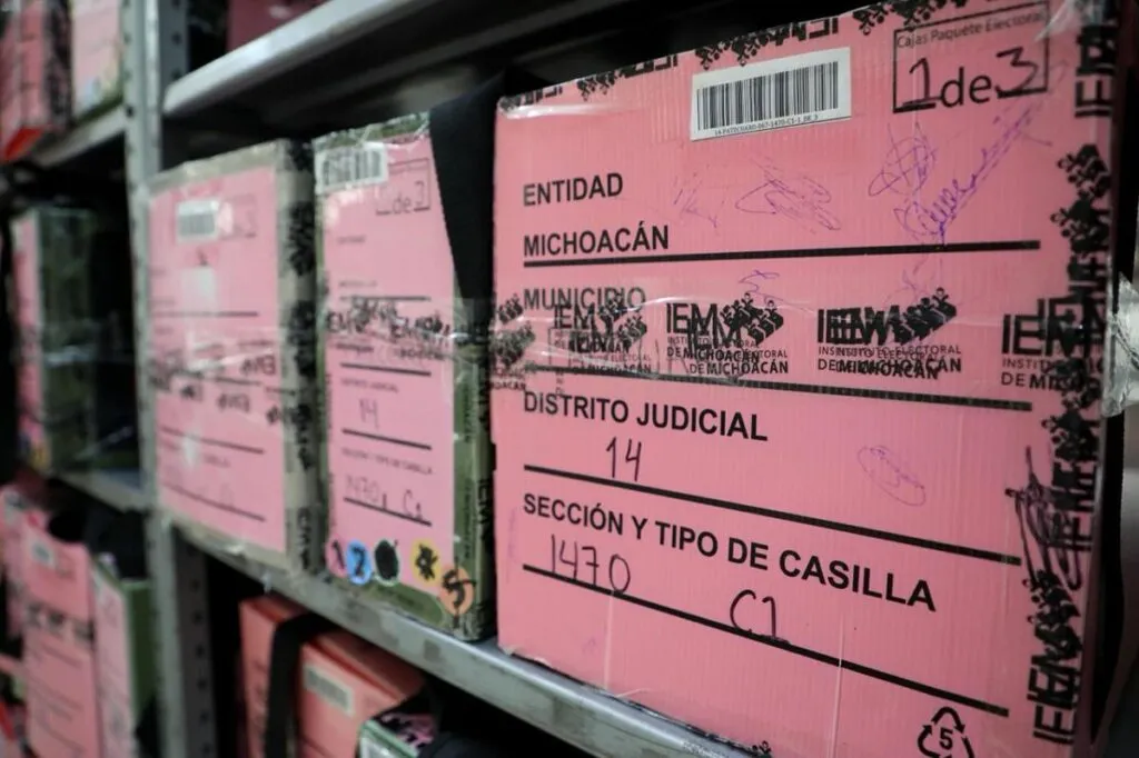 Arriban 6,447 Paquetes Electorales a la bodega central del IEM-1