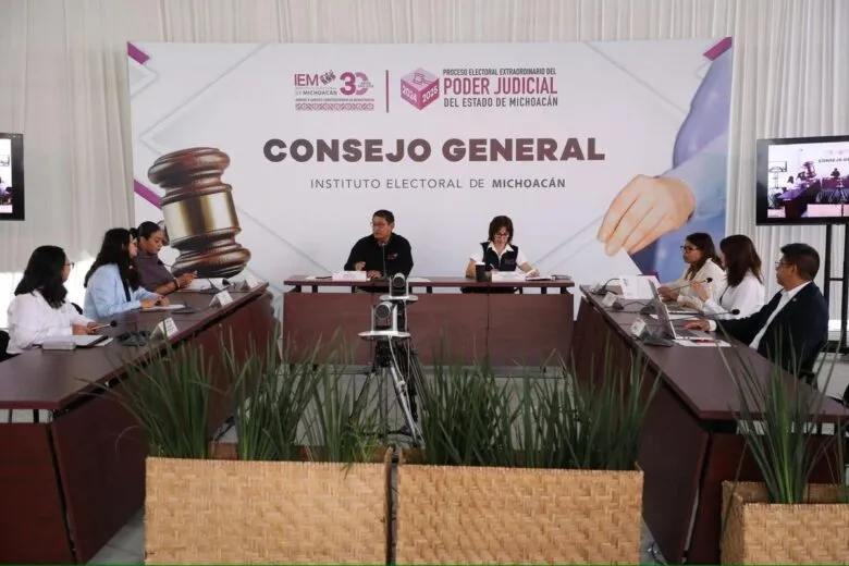 Arriban primeros paquetes electorales a Comités del IEM, arrancan los cómputos