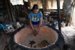 Conoce a los artesanos michoacanos reconocidos con premio nacional de las artes
